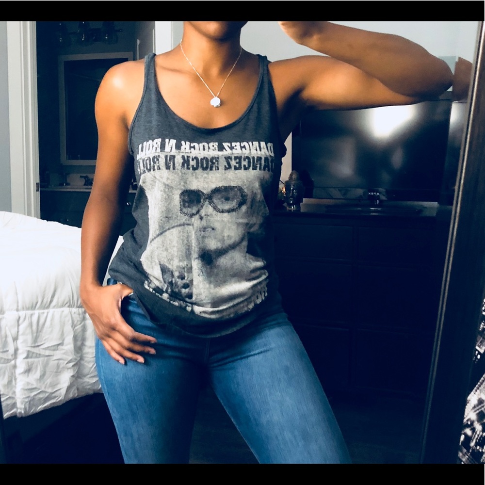 Forever 21 grey graphic Marilyn Monroe tank